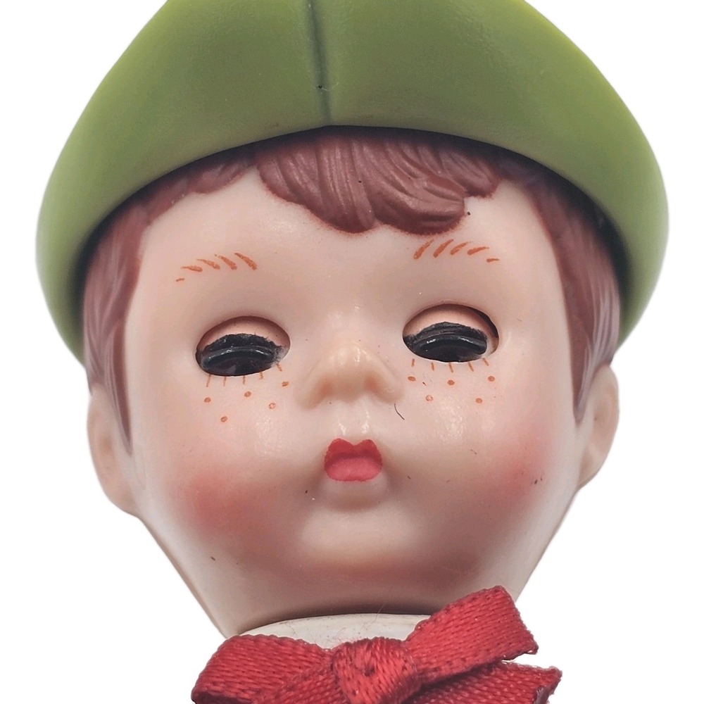 2010 Madam Alexander McDonalds 5" Hansel Sleepy Eye Doll Storybook Collectible - Picture 4 of 8